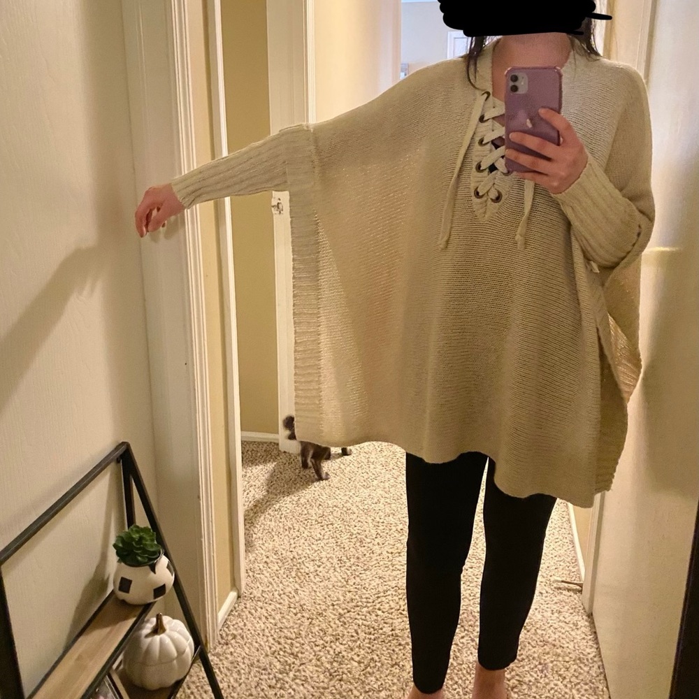 Sweater - Picture 3 of 4